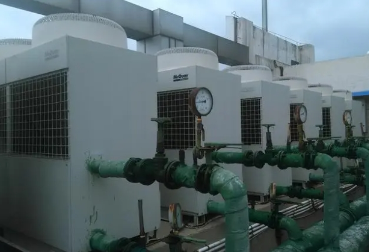 麥克維爾螺桿機(jī)維修